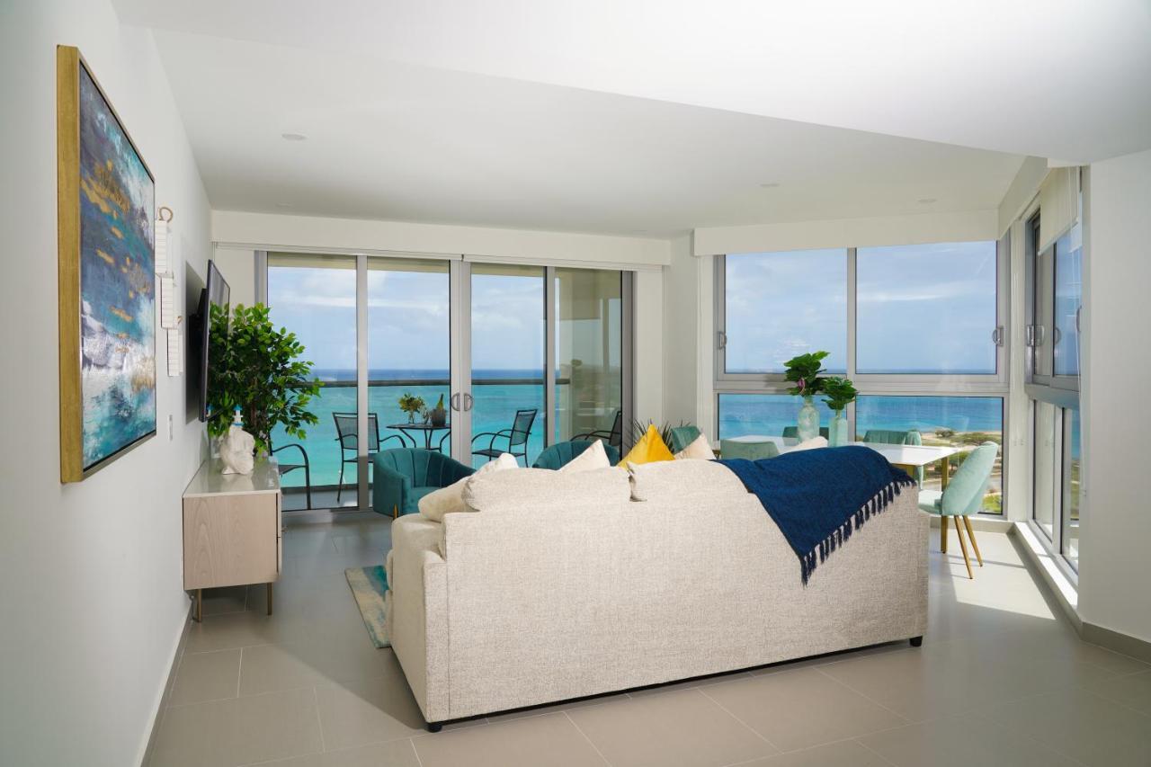 Azure Beach Residences Palm Beach Exterior photo